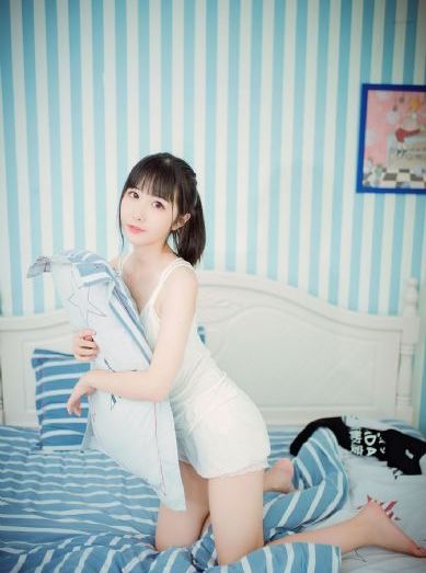 qq欧美情侣头像吧_BD国语免费播放