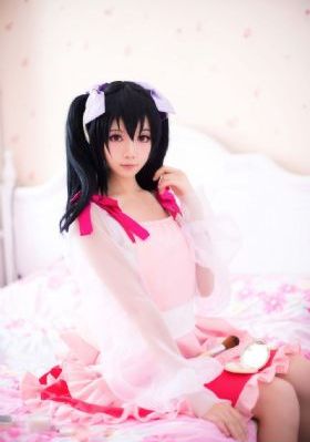 欧美超模詹娜写真_BD英语电影在线看
