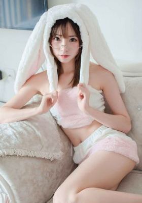 欧美艳星lacylennon图片_720电影完整版在线观看