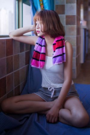 2019年欧美女装长袖上衣_超清动漫免费观看