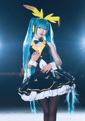 都市经营游戏_JVID性感写真