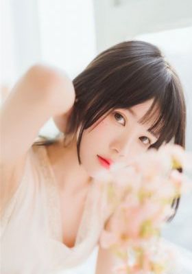 日韩补水控油护肤品_1080P在线播放